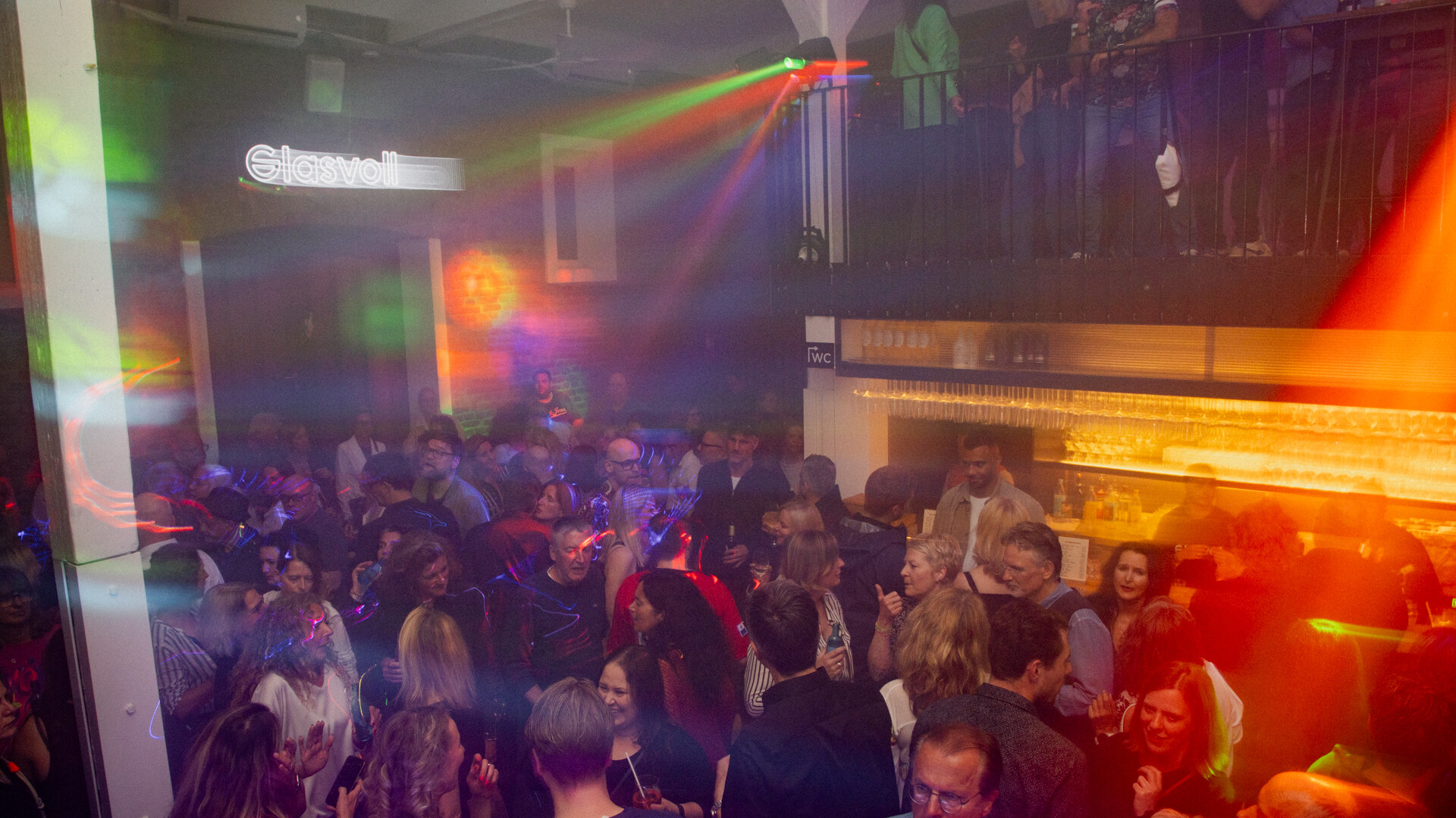 Eventlocation, Düsseldorf, Firmenfeier, Hochzeit, Hochzeitslocation, Geburtstag